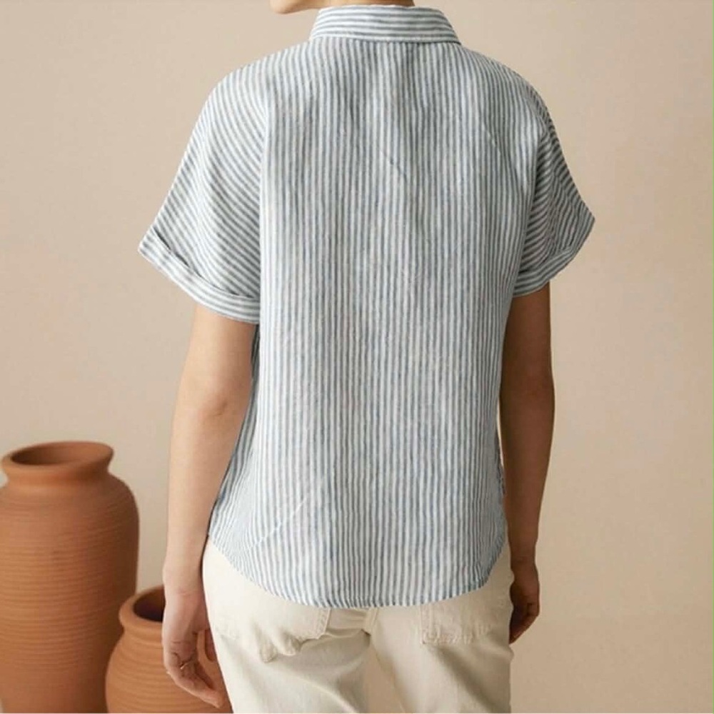 Grad Cove Linen Top - Picture 2 of 5